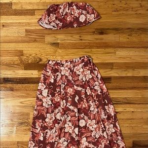 Floral Print two piece outfit. Halter top with wide leg pants.